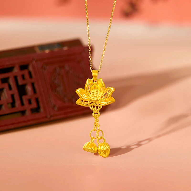 梦金园足金吊坠硬金古风时尚黄金锁骨链两世欢莲花吊坠