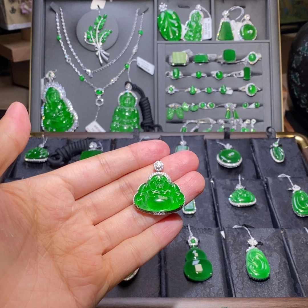 翡翠18K金镶嵌吊坠(不含链)佛公吊坠