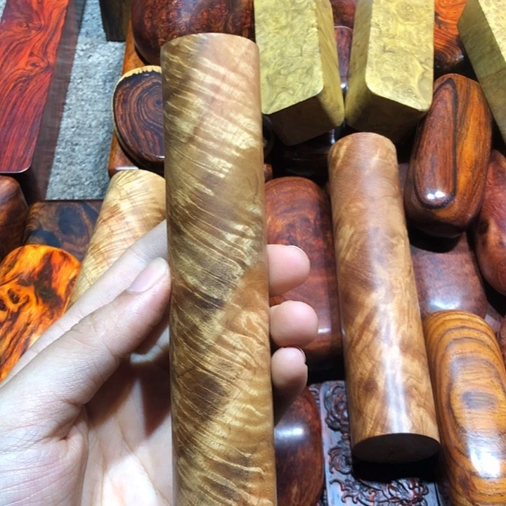 s***r绒质实木红木木料圆棒