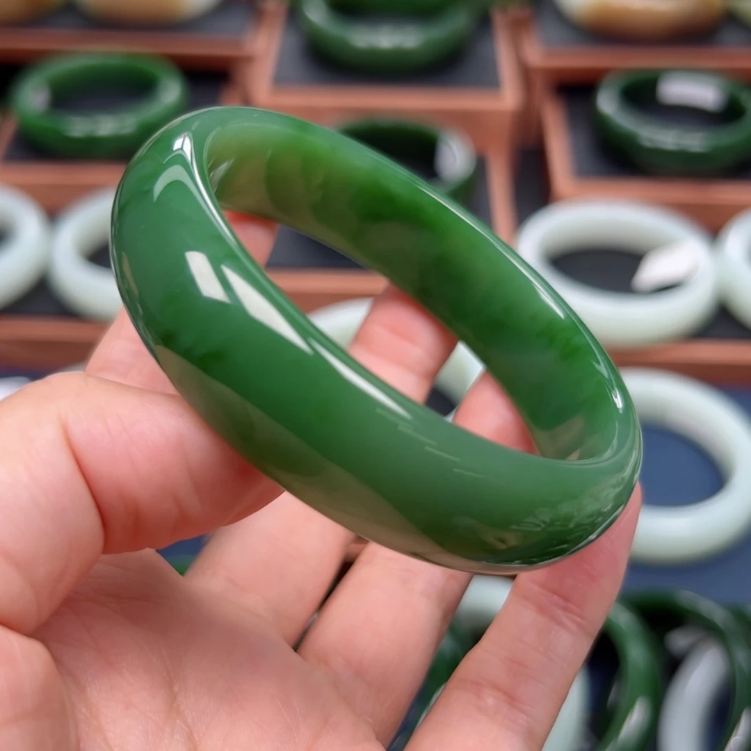 未镶嵌手镯和田玉（碧玉）6061