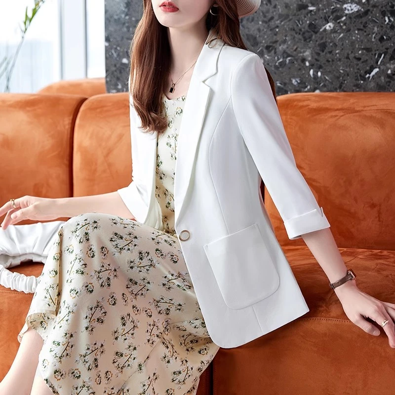 白色小西装外套女2025新款高级感小个子修身七分袖西服上衣夏薄款