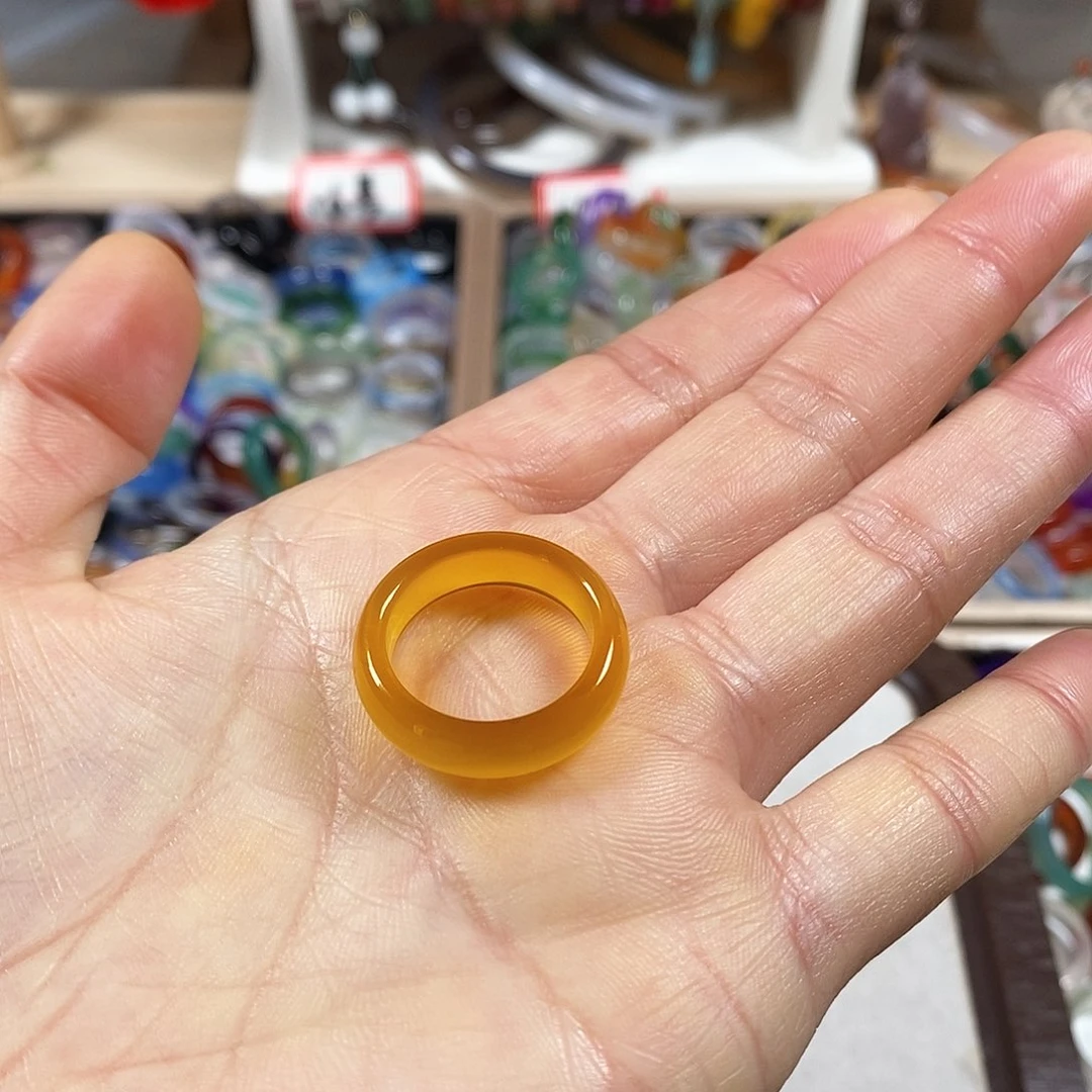 玛瑙/玉髓戒指未镶嵌C****?