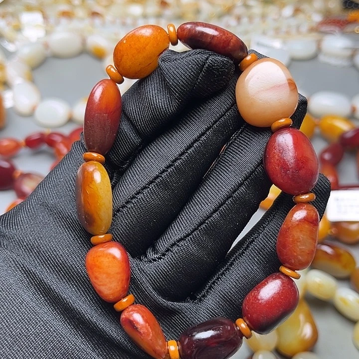 和田玉未镶嵌手链