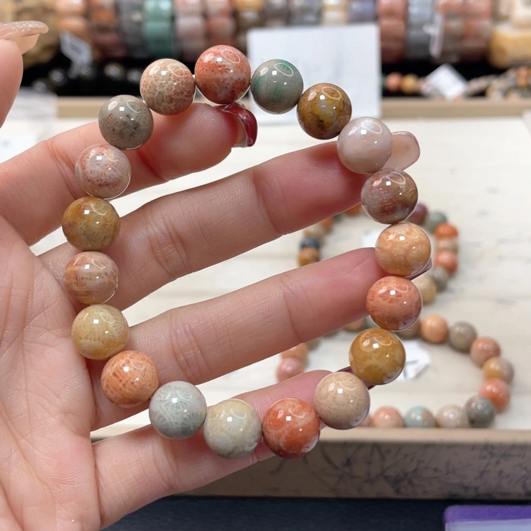 硅化珊瑚（珊瑚玉）手链未镶嵌?****m260