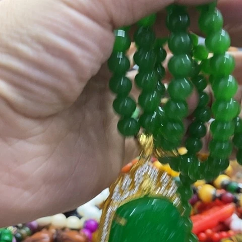 翡翠挂件未镶嵌112365445688589999