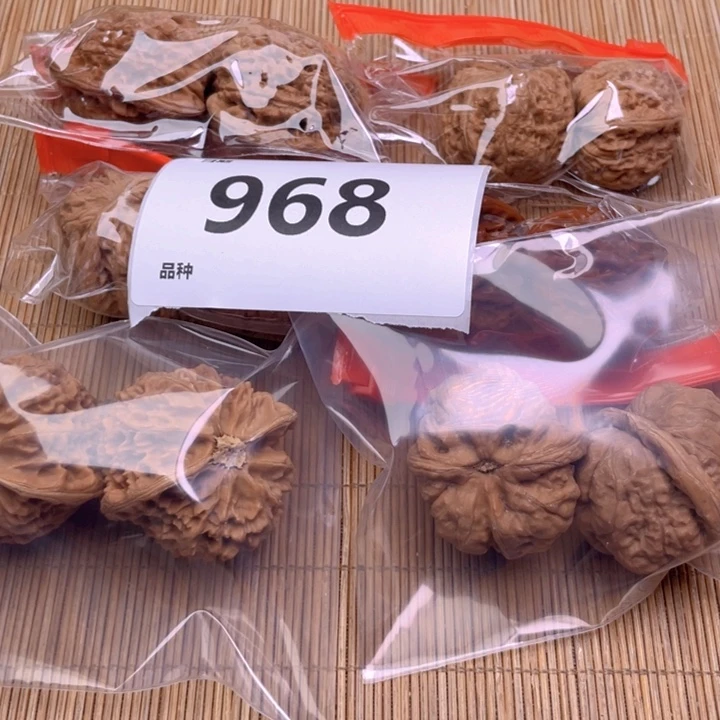 文玩核桃把件968号6对带练手蛙