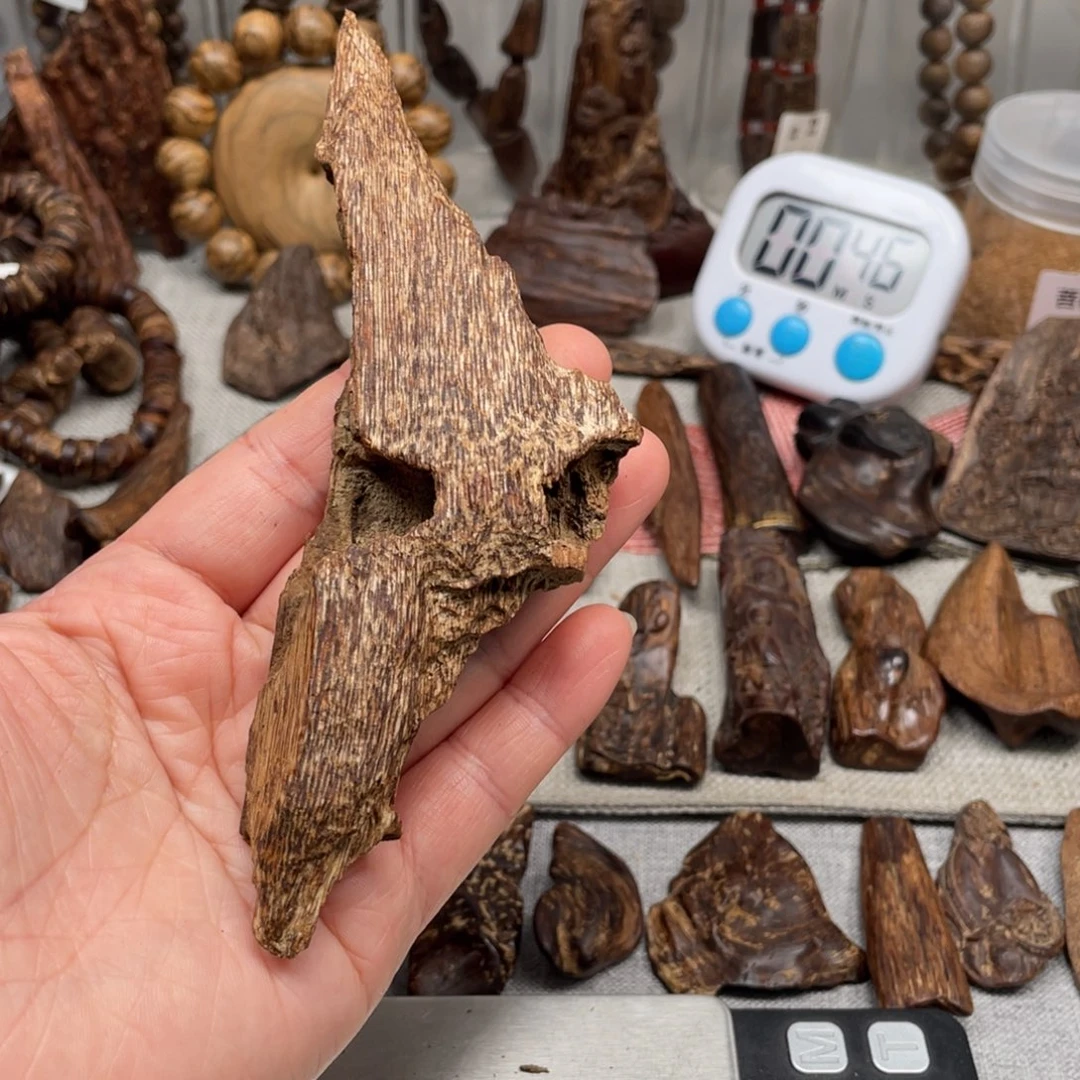 沉香沉香碎屑泰国登留眉16.3+