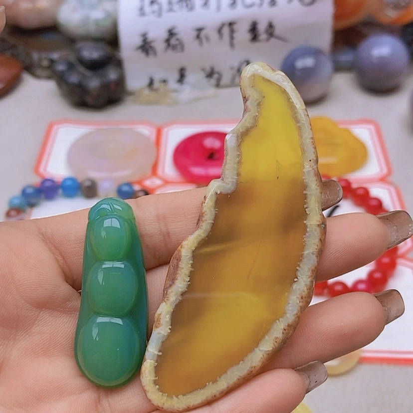 【闪购商品】未镶嵌玛瑙/玉髓珠宝半成品山**栩