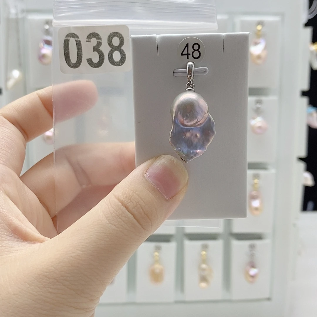 淡水珍珠合金颈饰
