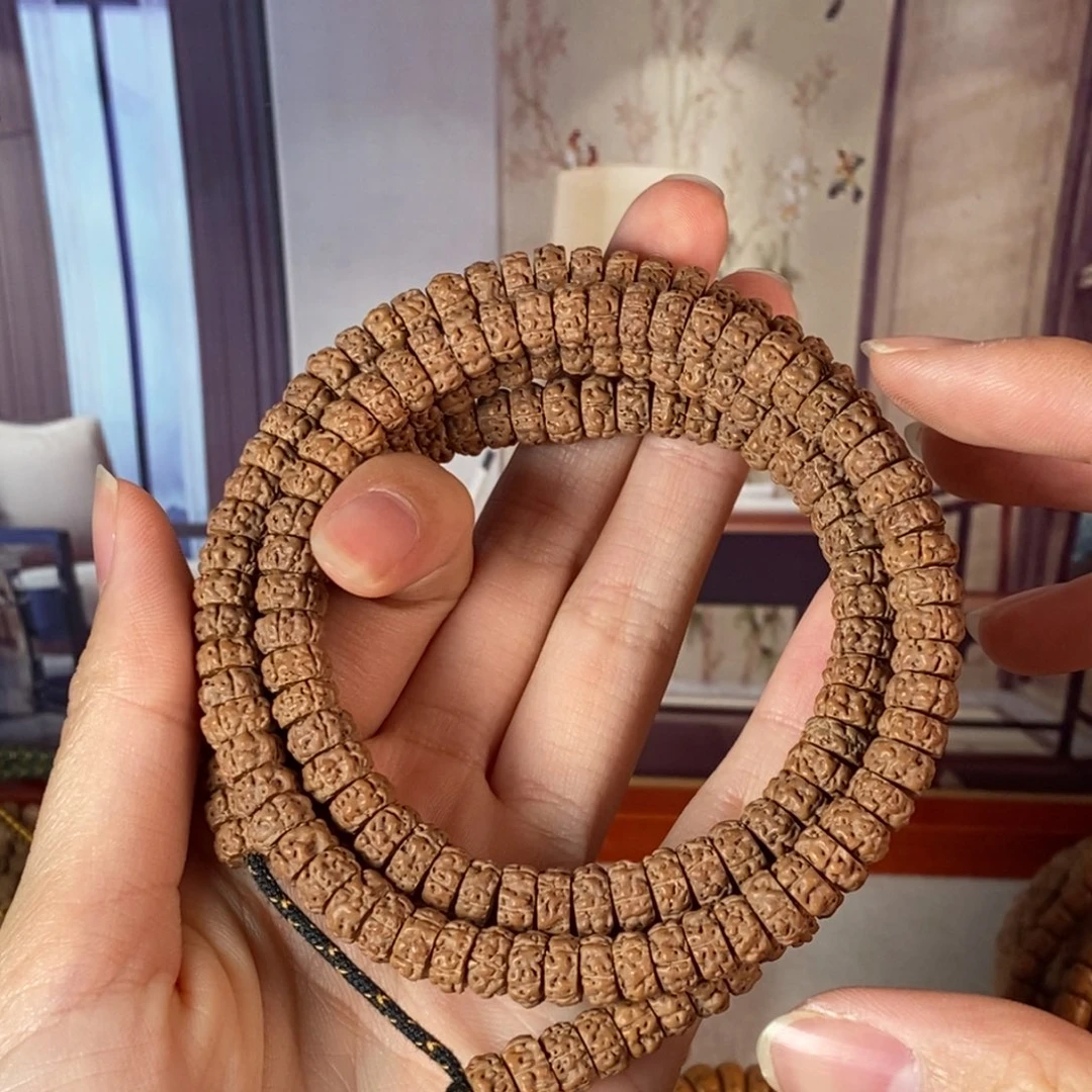 吊坠金刚菩提4号灭霸神片卡7.5左右