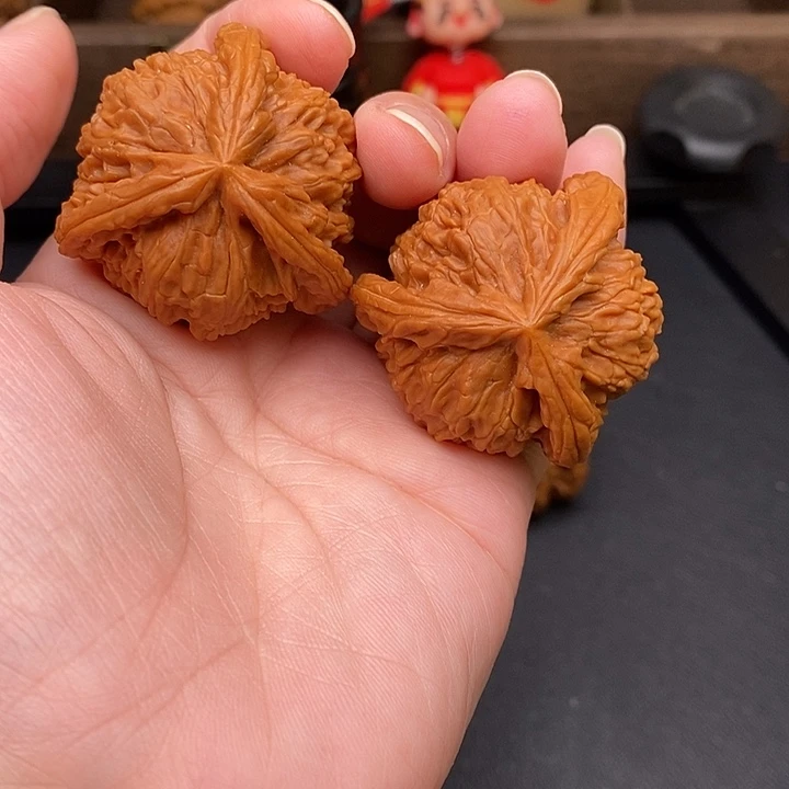 过***迷把件文玩核桃白奔