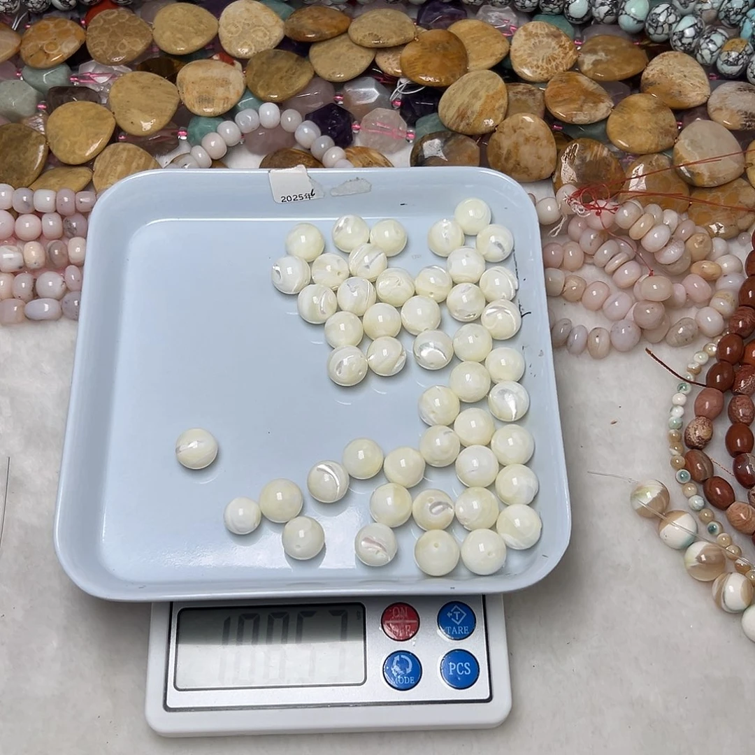 虹***愈玛瑙/玉髓合金珠宝半成品Y767。12mm天然老鱼骨自由行一份