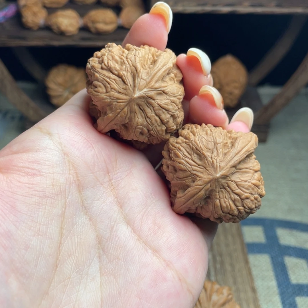 ****…吊坠文玩核桃38全品凹底