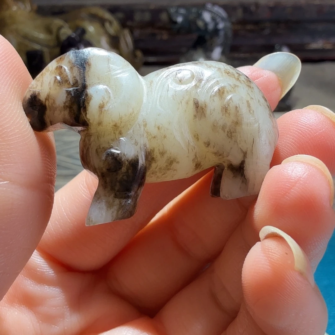 瑞***云和田玉未镶嵌挂件