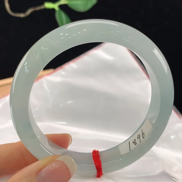 翡翠手镯未镶嵌111-1896