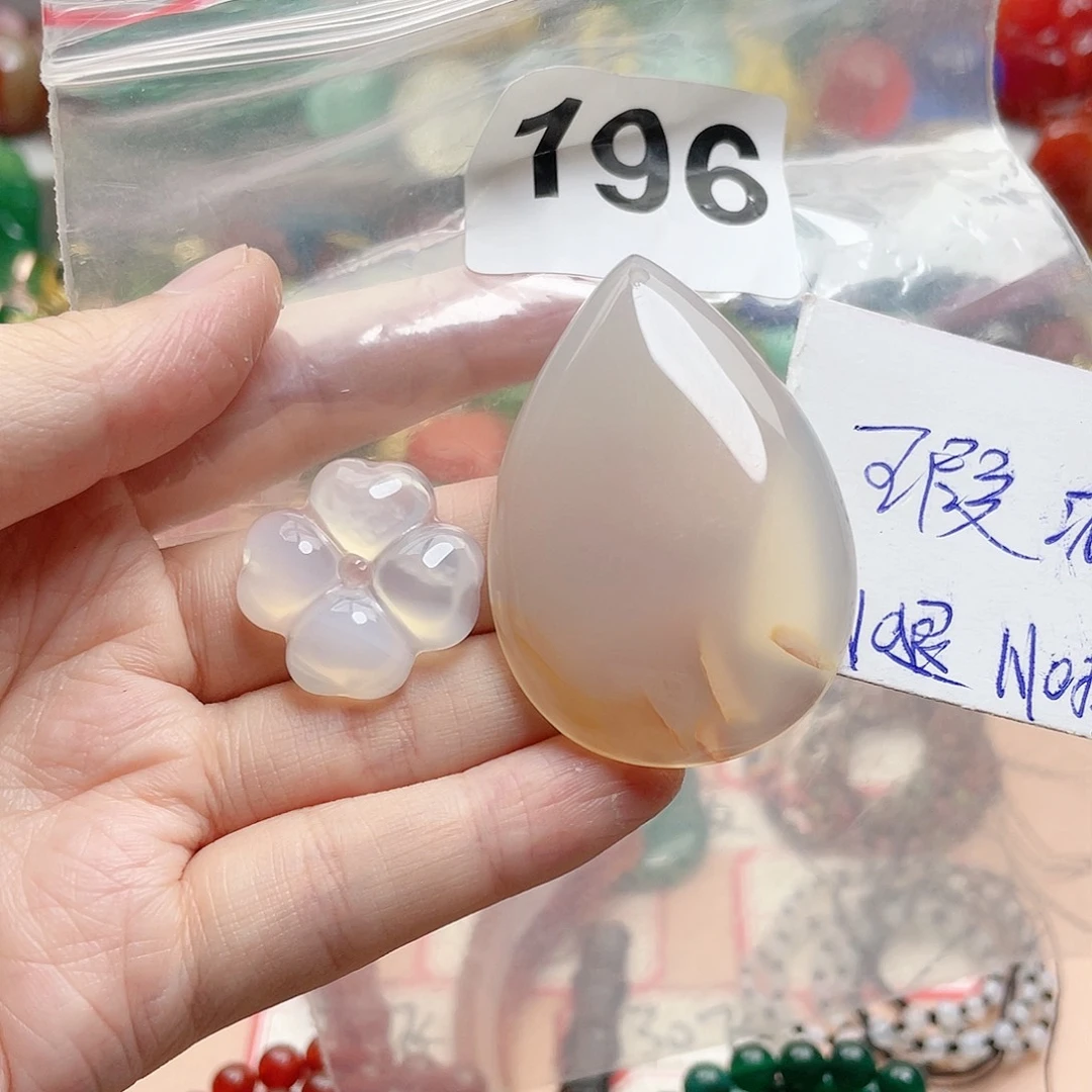合金颈饰玛瑙/玉髓野*?