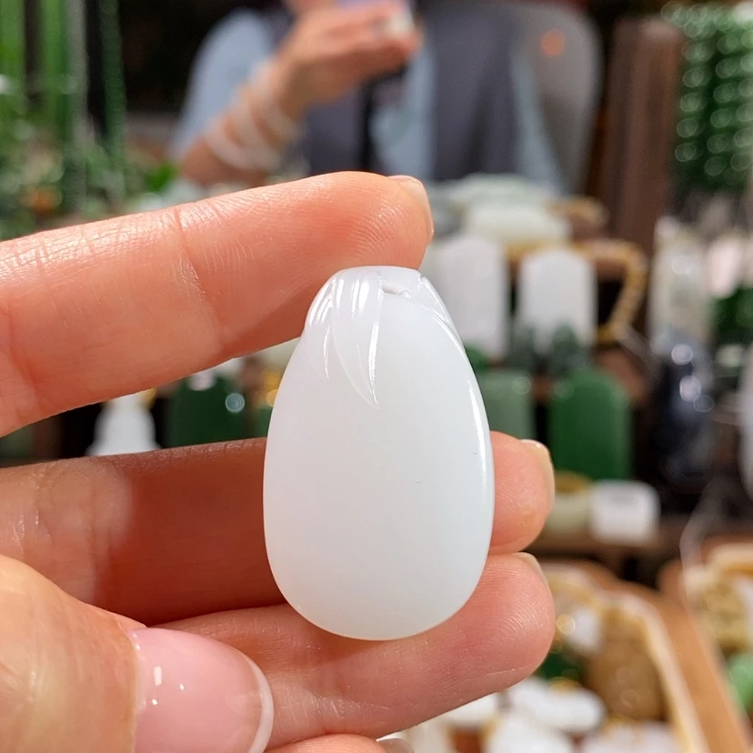【闪购商品】和田玉未镶嵌颈饰