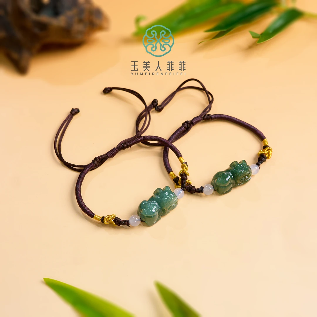 翡翠手绳-珠光宝气*翡翠貔貅手绳约22*12mm/多样性发一