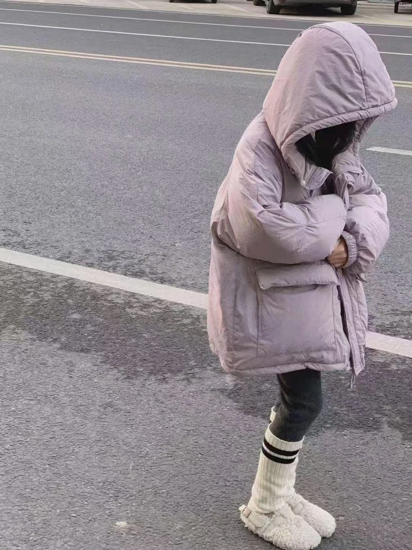 灰紫色羽绒服9002