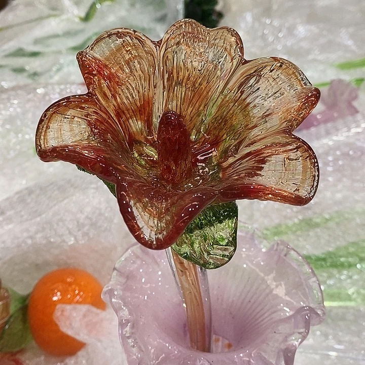 百合花高35厘米宽10厘米