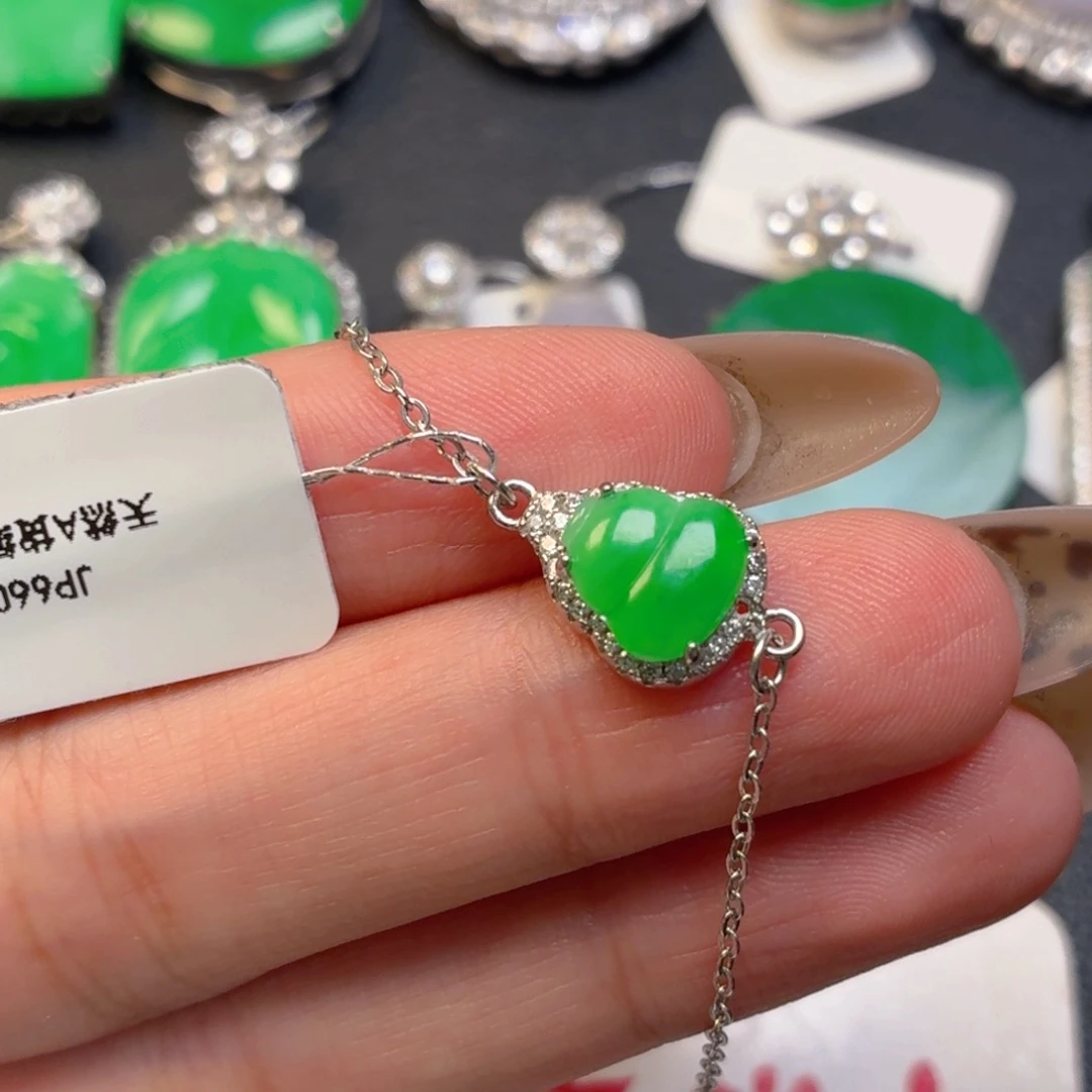 翡翠银S925镶嵌颈饰