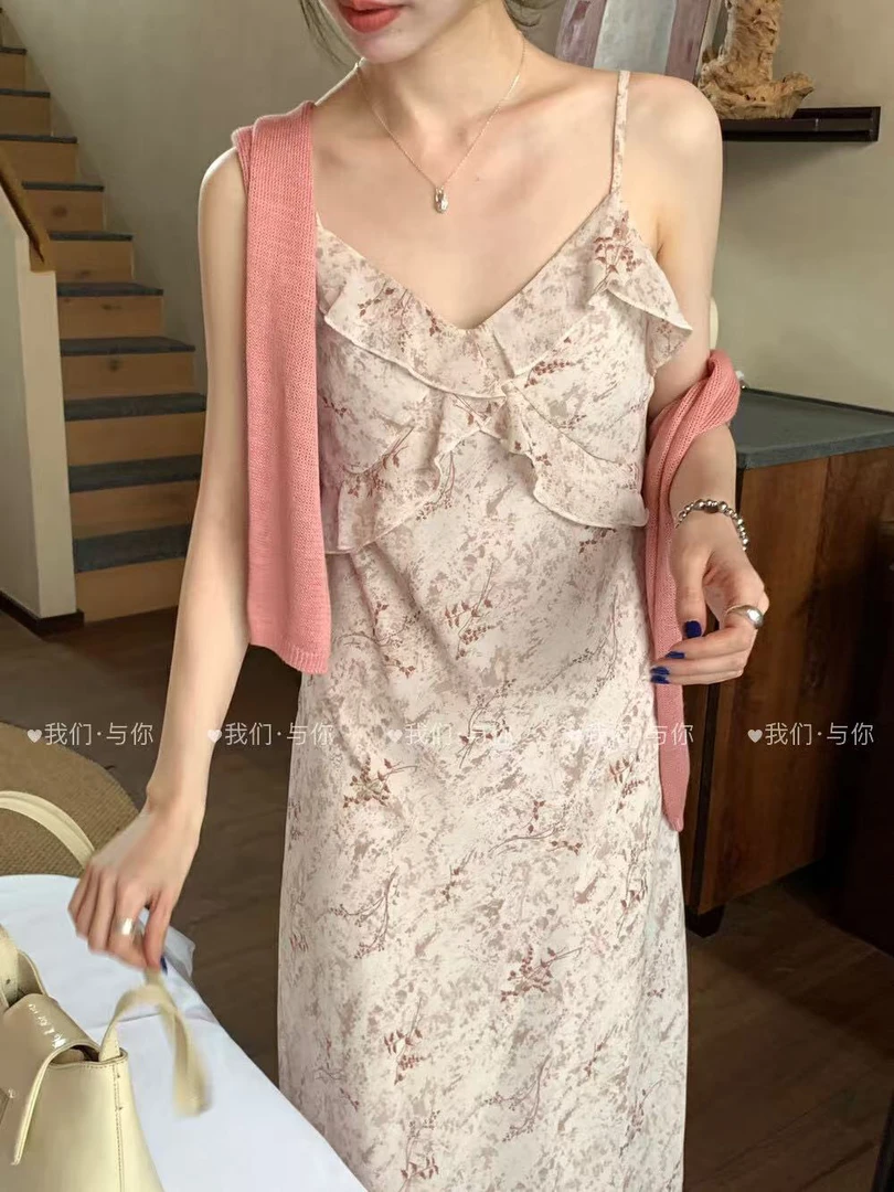 夏季法式温柔碎花木耳边吊带长裙度假气质连衣裙