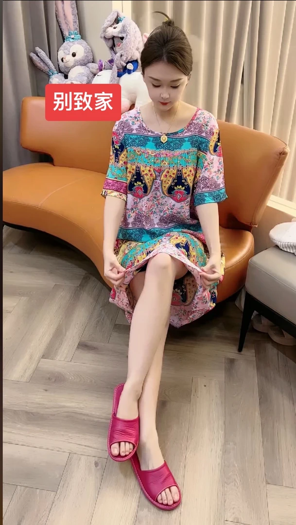 夏季宽松版透气短袖绵绸家居服印花睡裙圆领时尚休闲连衣裙女款