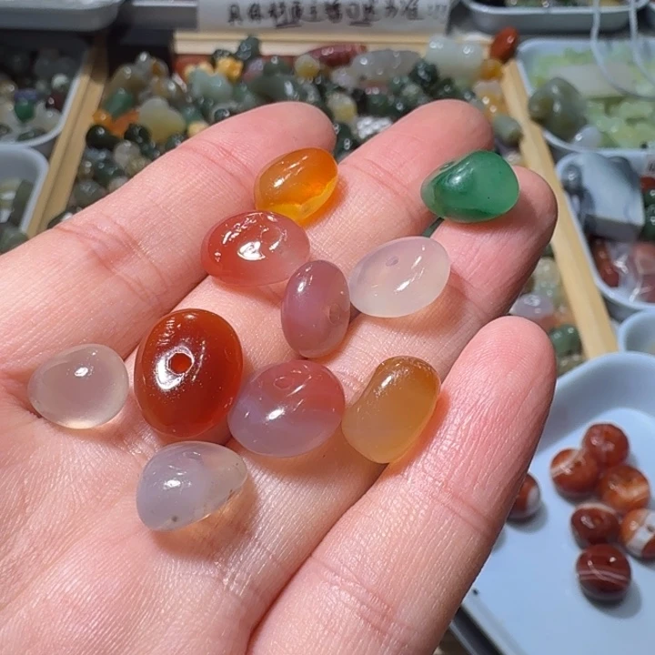 和田玉未镶嵌珠宝半成品