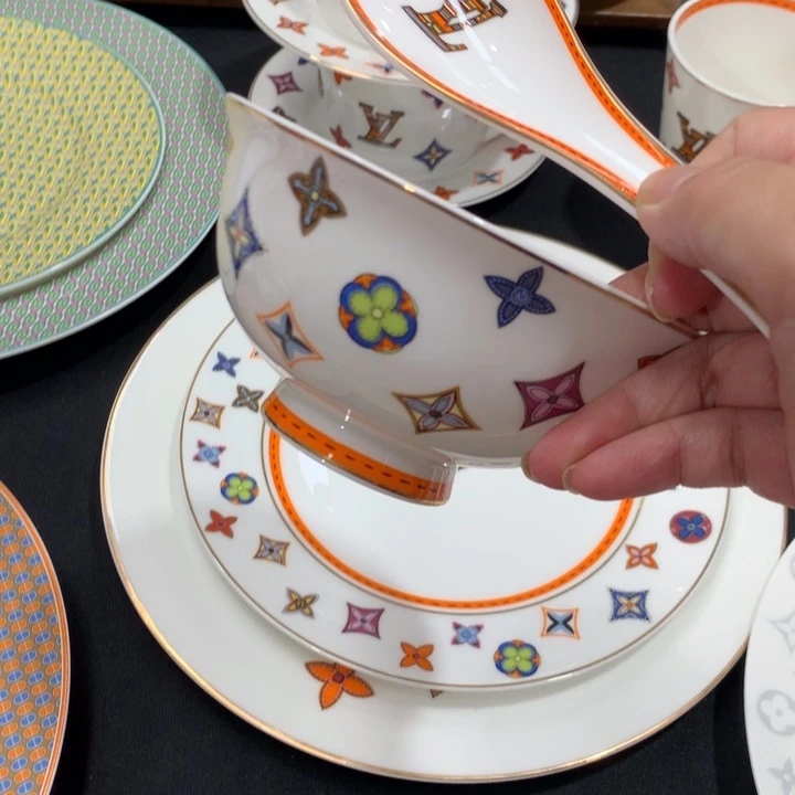 瓷片全套的都是我的