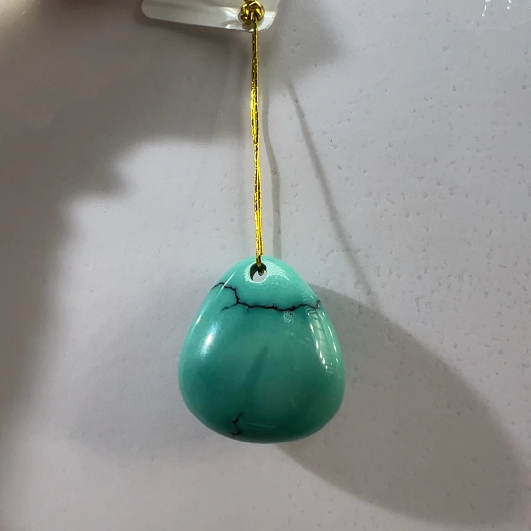 绿松石未镶嵌挂件