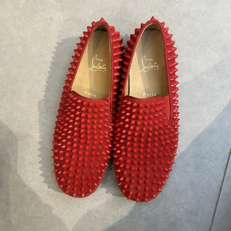 未使用 Christian Louboutin/克里斯提·鲁布托 红色铆钉乐福鞋