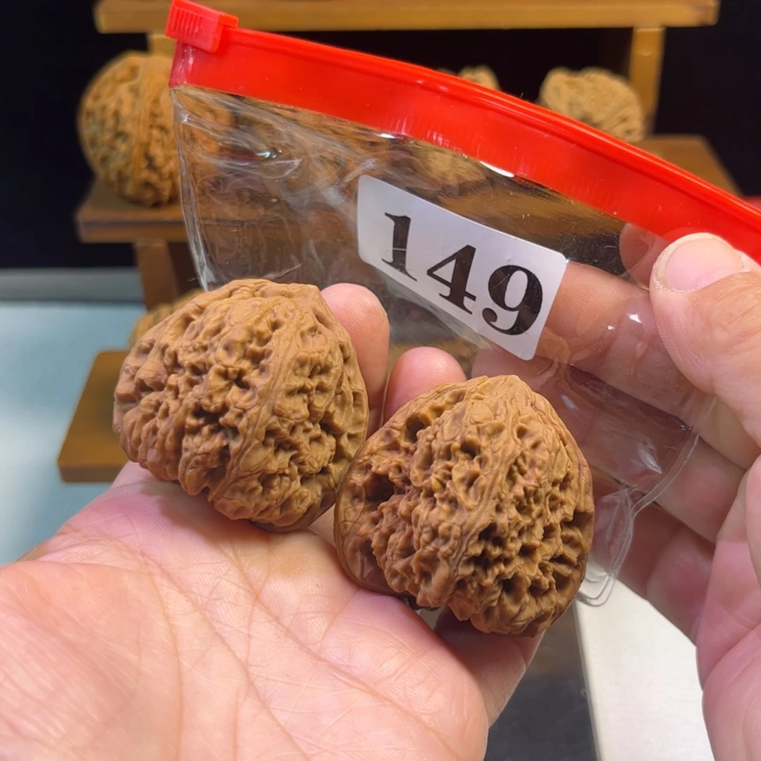 吊坠文玩核桃三角将41