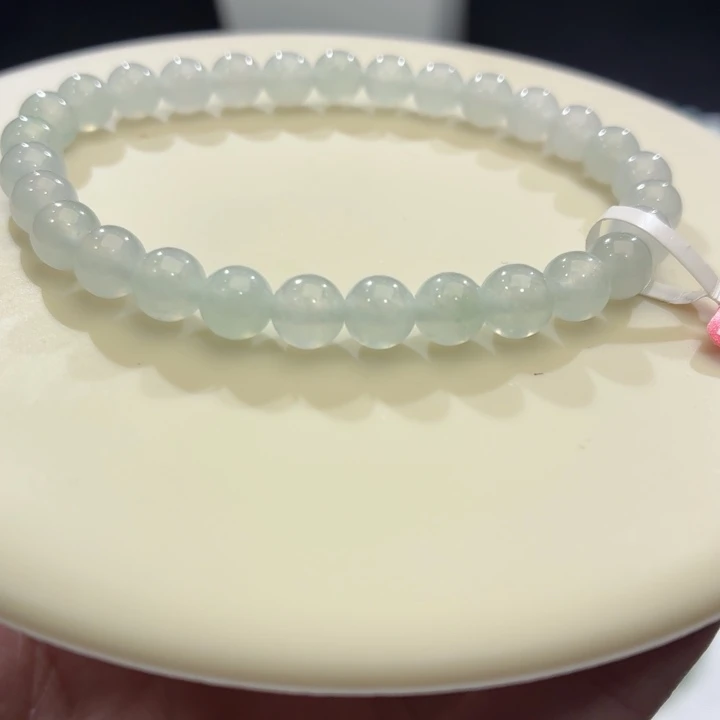 翡翠未镶嵌手链卡6.4