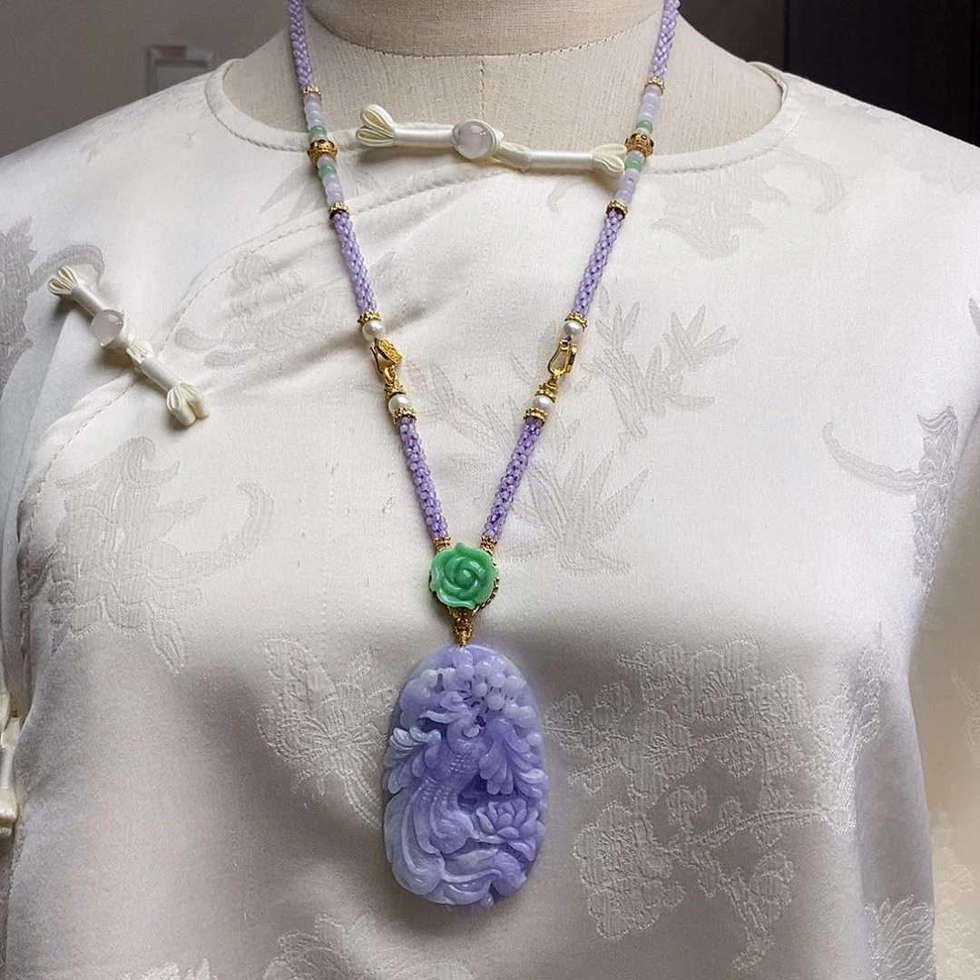 翡翠颈饰未镶嵌天然