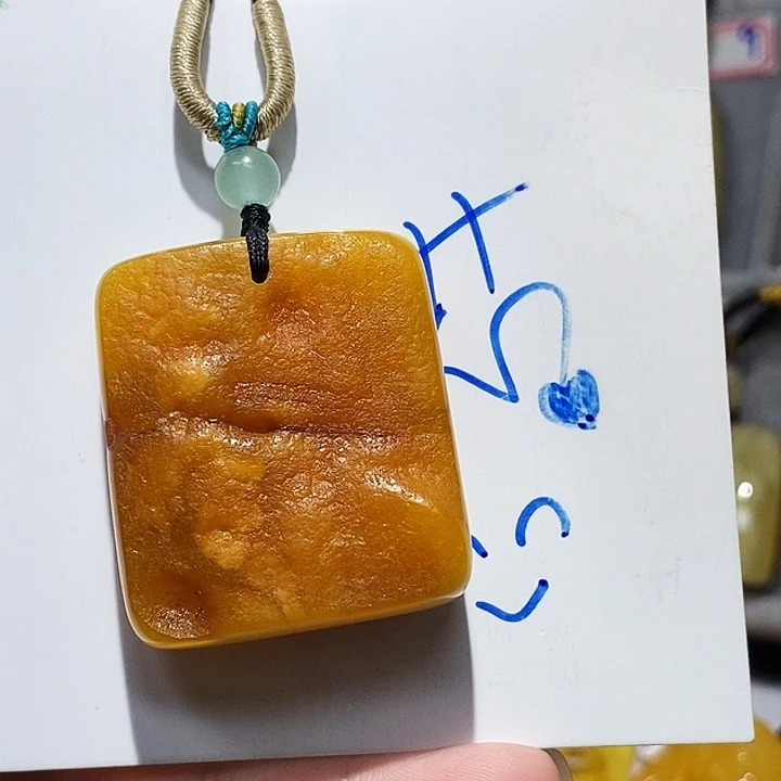 定制琥珀未镶嵌蜜蜡