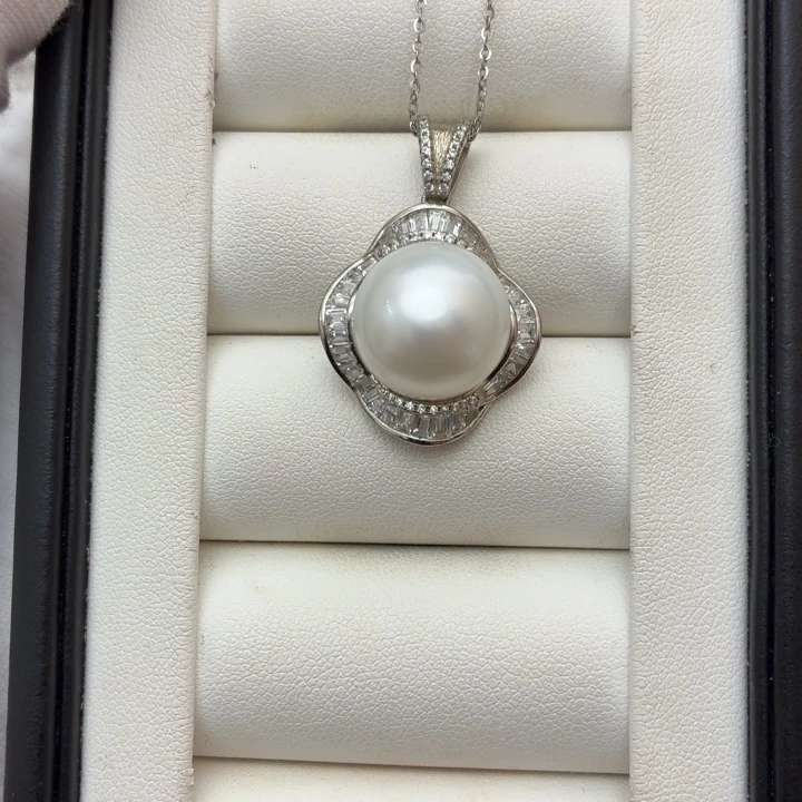 银S925镶嵌海水珍珠颈饰