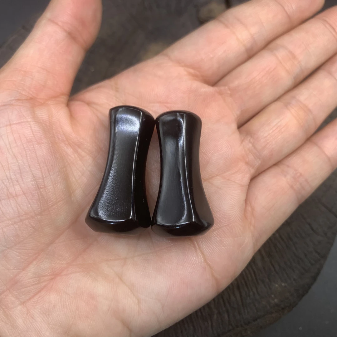 网秋粒水滴轮黑牛角五角型握丸S/D牌通用常规款一对网秋粒