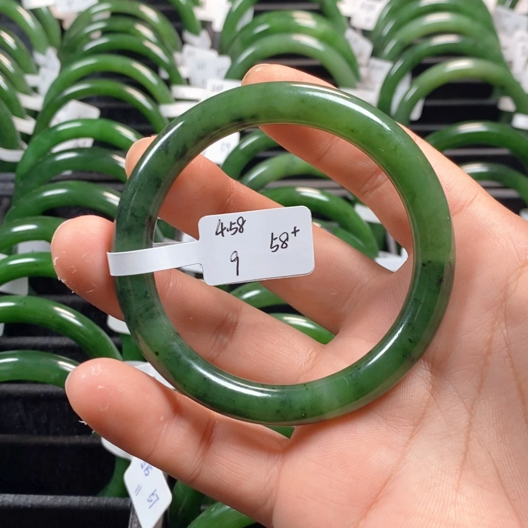 和田玉（碧玉）手镯未镶嵌58