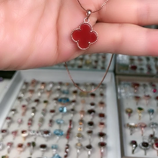 玛瑙/玉髓未镶嵌颈饰