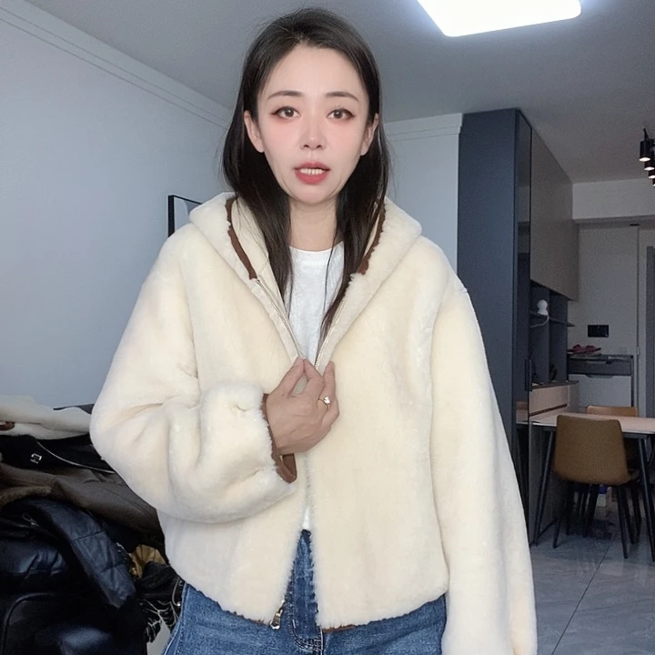 绵羊皮皮毛一体两面穿125斤呢