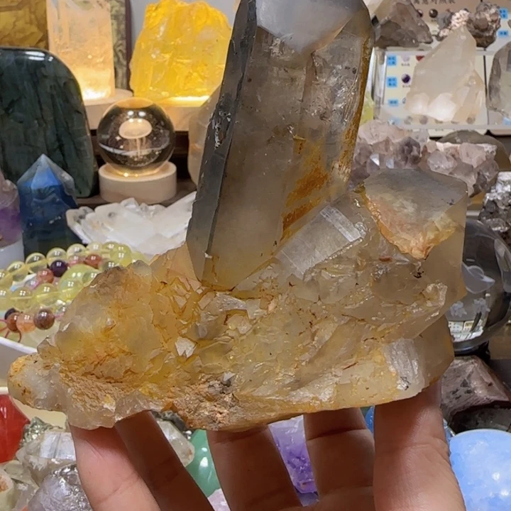 水晶车挂未镶嵌马达加斯加茶晶簇