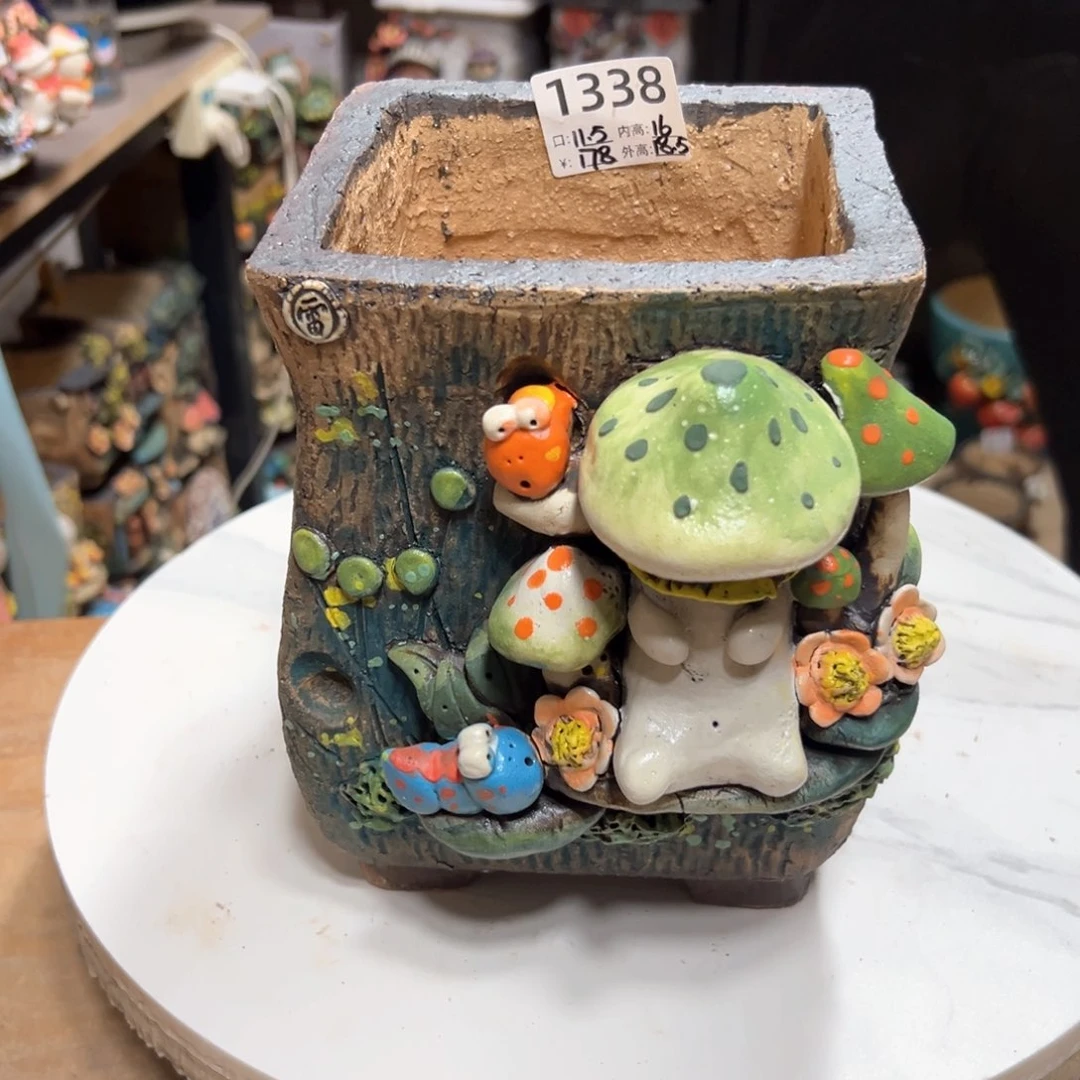 陶小****子1338 雨田花器