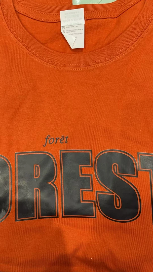 71（骨折）高街圆领短袖T恤胸前印花时尚夏季