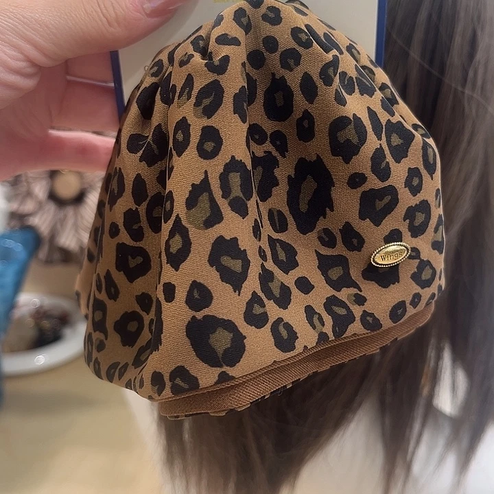 布艺铁合金豹纹马尾夹