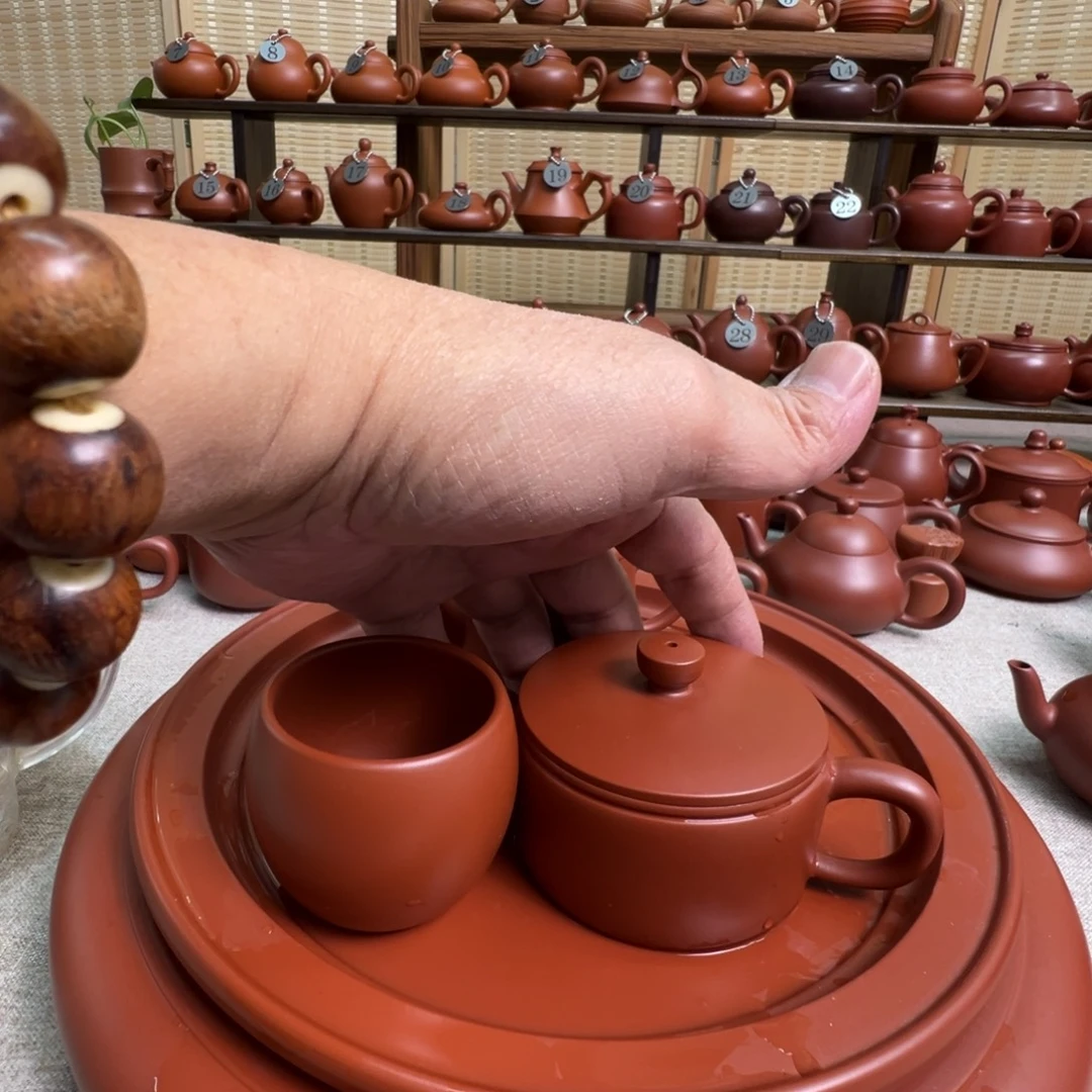 奥***彪紫砂茶壶潮州手拉朱泥壶，微瑕不退换+主人杯