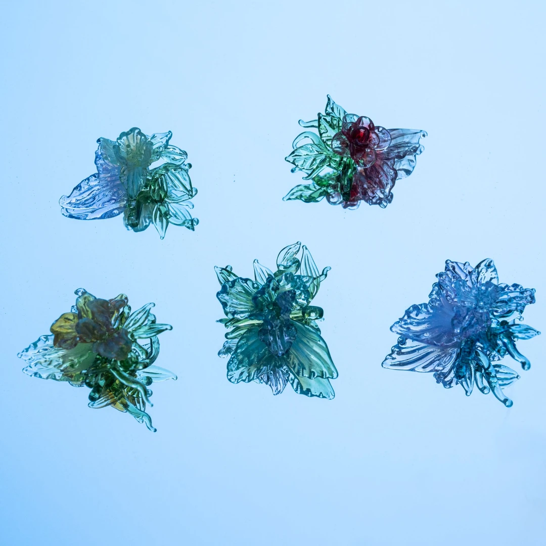 D纯手工琉璃蝶花吊坠梦幻个性琉璃饰品送礼好朋友闺蜜高级感礼物