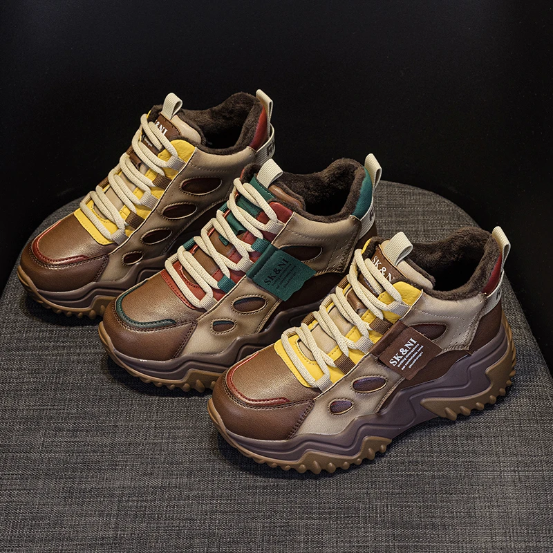 品牌新款秋冬厚底女鞋2025秋季百搭加绒复古透气舒适不累脚跑步鞋