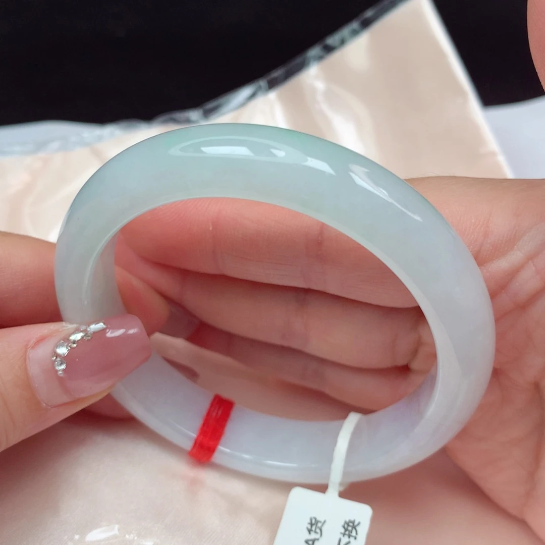 翡翠手镯未镶嵌手镯57