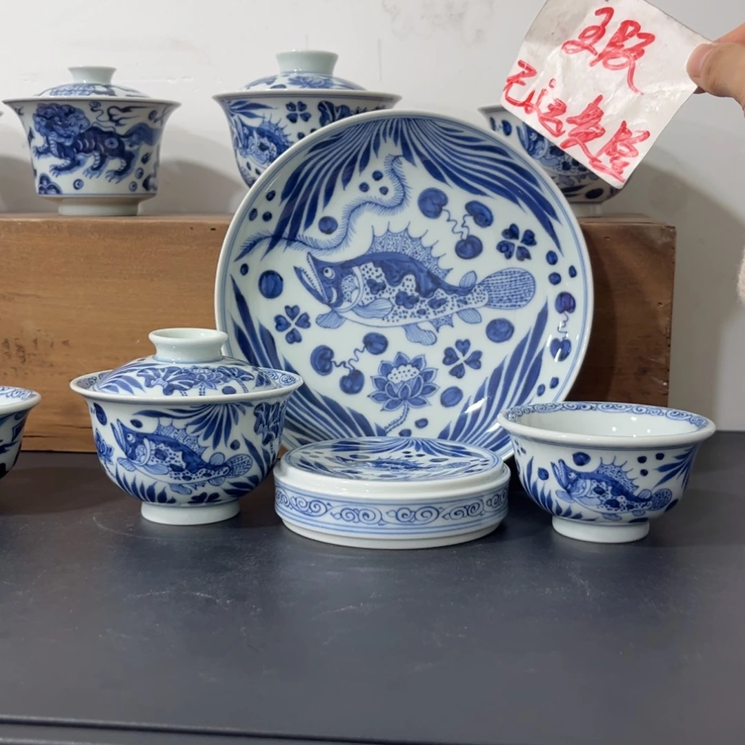 青花仿元鱼藻四件套