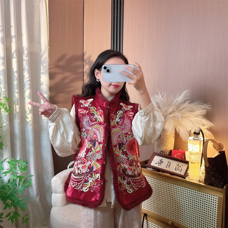 【云凤】新中式秋冬醋酸加棉北欧环保毛刺绣马甲上衣